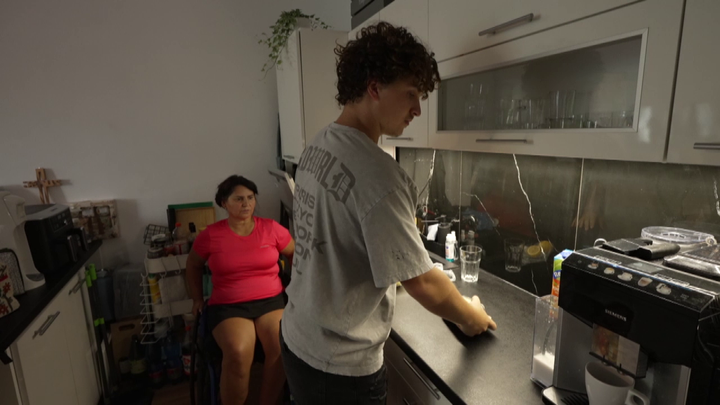V siedmom nebi - Žaneta a jej syn Timotej